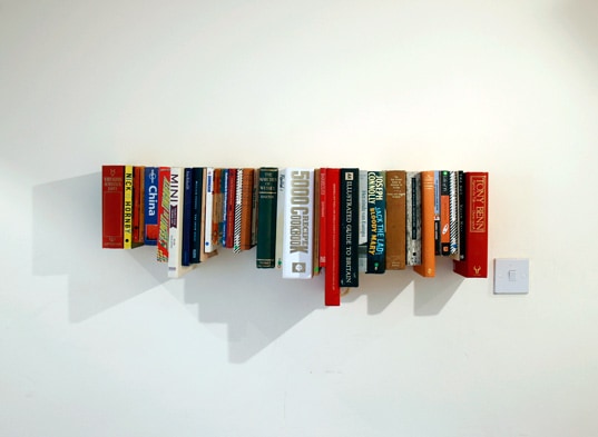 Recycled book shelf