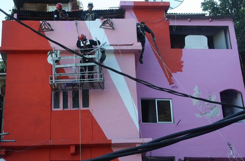 santa-marta-hanging-scaffold